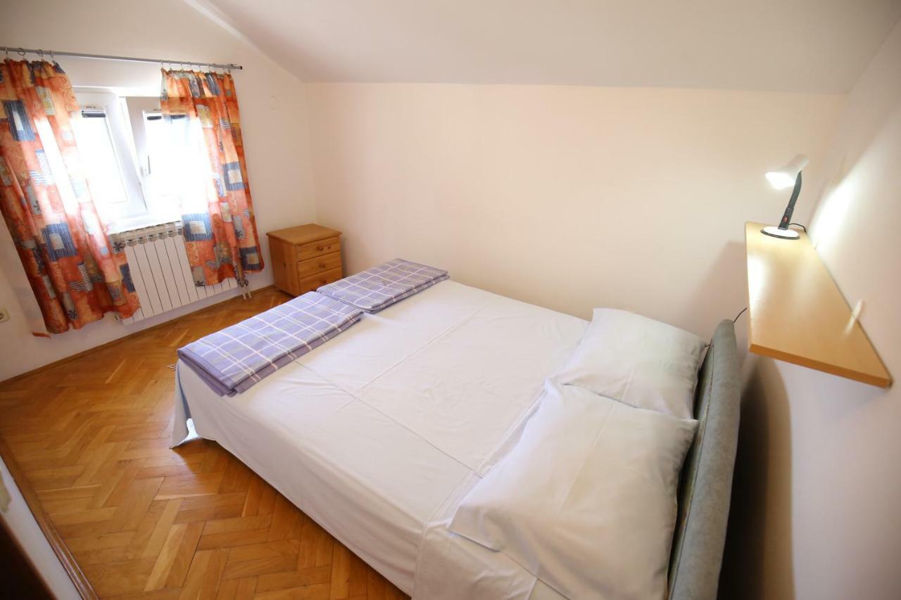 Apartments Paleka Petrcane Exterior photo